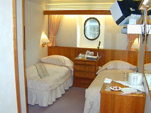 Luxury Travel and Tours - Cunard Caronia